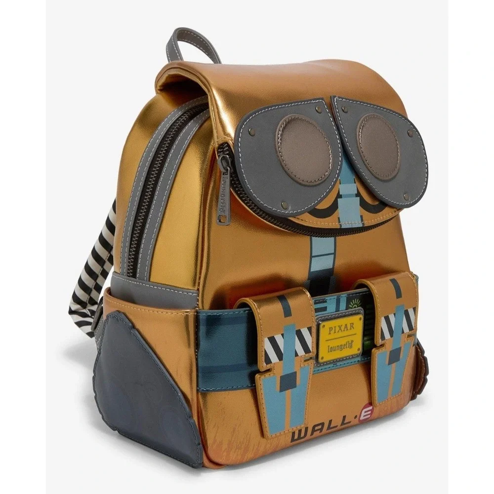NWT‎ Exclusive Loungefly Disney Pixar WALL-E Metallic WALL-E Figural Backpack